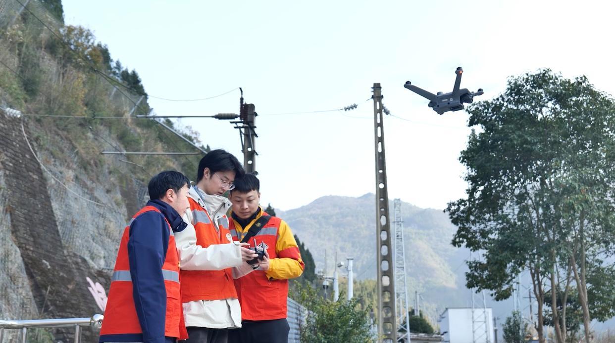 铁路通道巡护